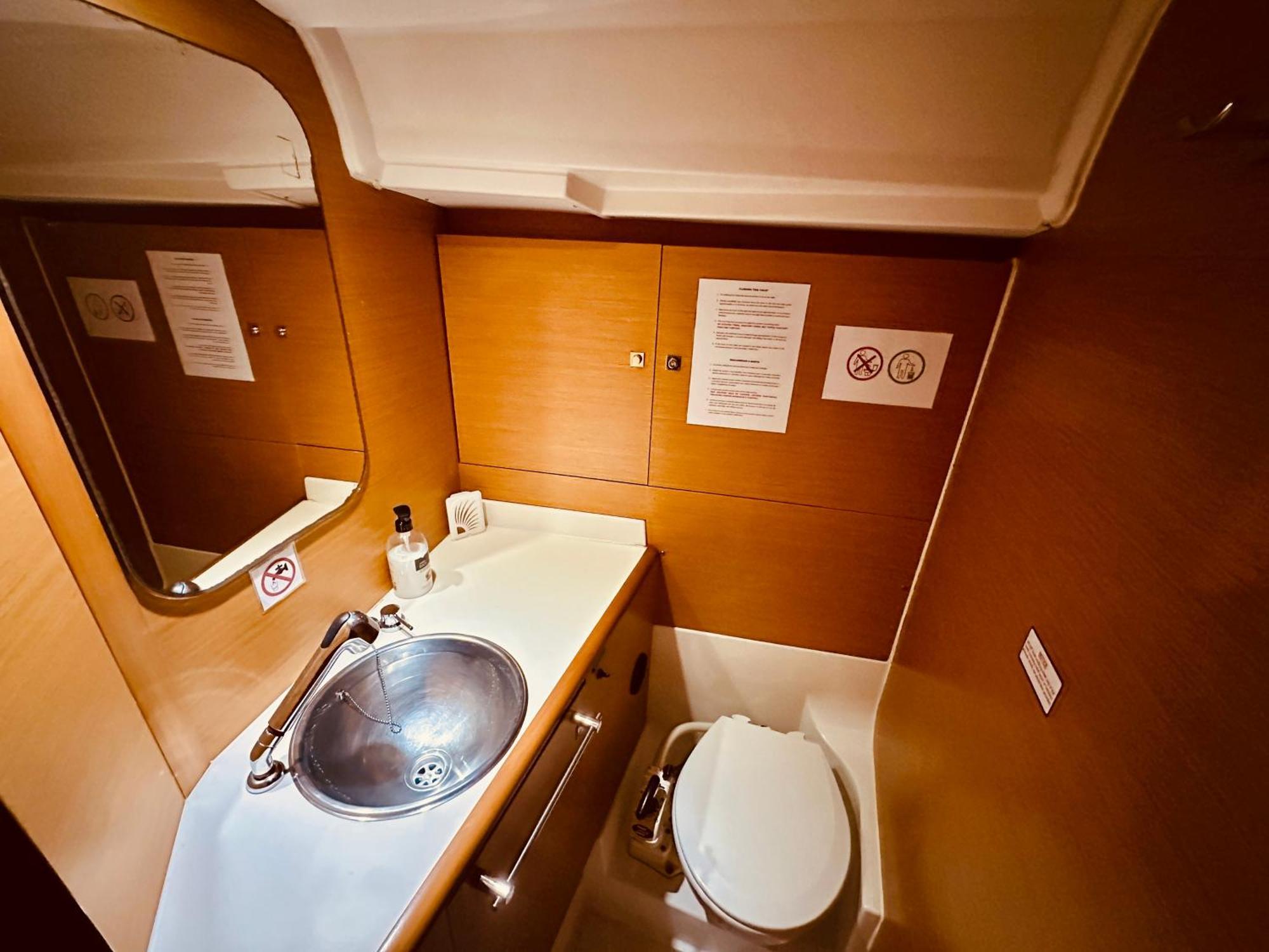 ホテル Sleep Aboard A Modern Sailboat In オエイラス エクステリア 写真